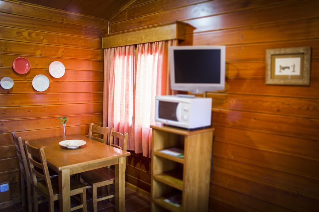 Camping Oleiros Hotel Oleiros  Kültér fotó